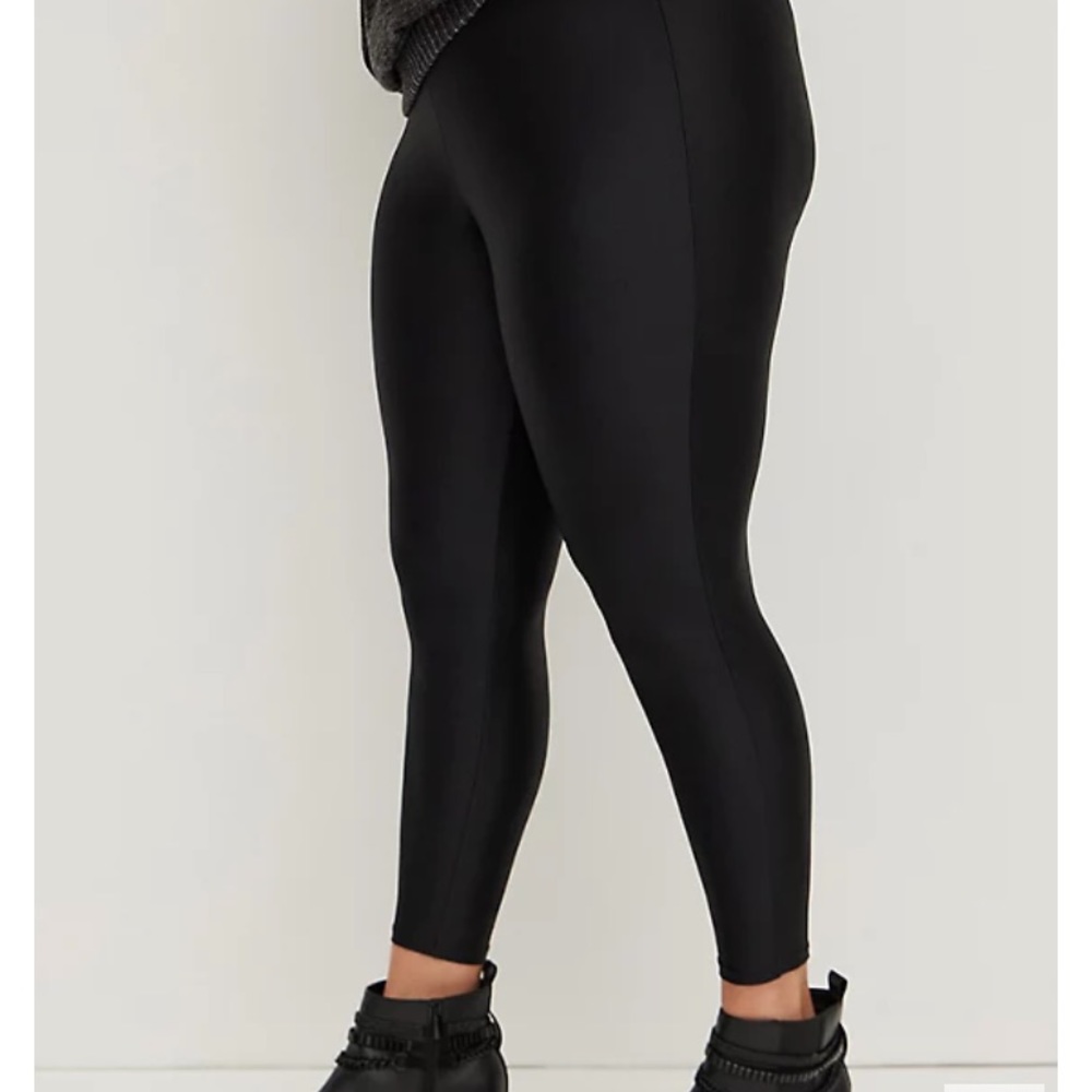 Torrid. Black liquid leggings
